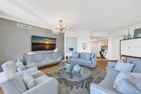 Copropriété à vendre à Naples, Floride: 3 chambres, 326.46 m2 № 2094392 - photo 3