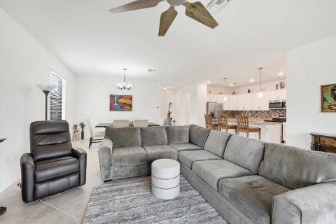 Casa en venta en Port Charlotte, Florida, 3 dormitorios, 172.52 m2 № 1541573 - foto 8