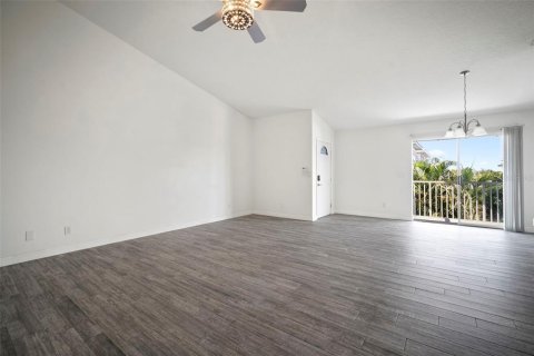 Copropriété à vendre à Apollo Beach, Floride: 2 chambres, 111.3 m2 № 2239025 - photo 19