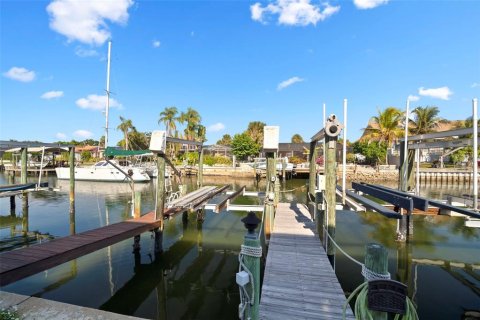 Copropriété à vendre à Apollo Beach, Floride: 2 chambres, 111.3 m2 № 2239025 - photo 11