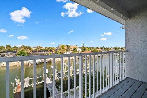 Copropriété à vendre à Apollo Beach, Floride: 2 chambres, 111.3 m2 № 2239025 - photo 14