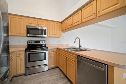 Copropriété à vendre à Apollo Beach, Floride: 2 chambres, 111.3 m2 № 2239025 - photo 16