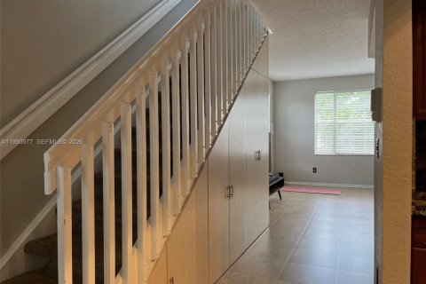 Adosado en alquiler en Sunrise, Florida, 3 dormitorios, 119.38 m2 № 2052179 - foto 15