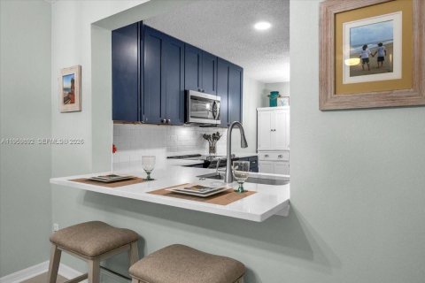 Купить кондоминиум в Нейплс, Флорида 3 спальни, 119.01м2, № 2020073 - фото 6