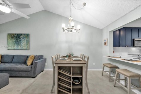 Купить кондоминиум в Нейплс, Флорида 3 спальни, 119.01м2, № 2020073 - фото 5