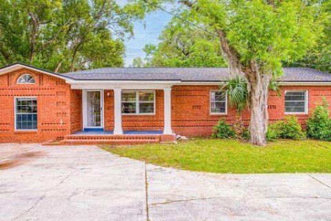 Casa en venta en Jacksonville, Florida, 4 dormitorios, 170.38 m2 № 766896 - foto 1