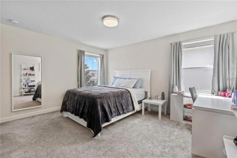 House in Orlando, Florida 5 bedrooms, 312.06 sq.m. № 2218809 - photo 16