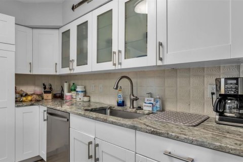 Villa ou maison à vendre à Lakeland, Floride: 4 chambres, 208.84 m2 № 2129312 - photo 9