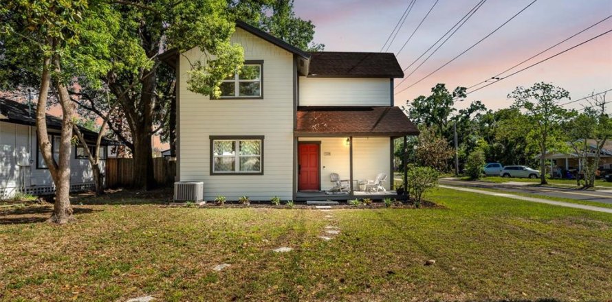 Villa ou maison à Lakeland, Floride 4 chambres, 208.84 m2 № 2129312