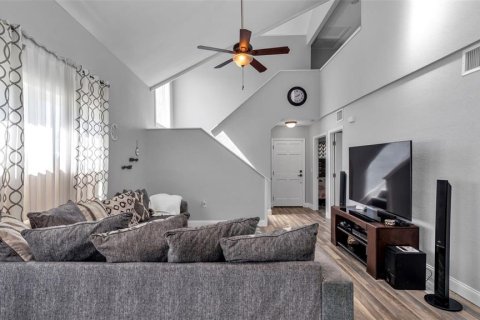 Villa ou maison à vendre à Lakeland, Floride: 4 chambres, 208.84 m2 № 2129312 - photo 12