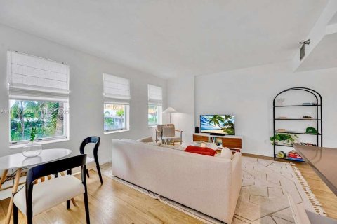 Copropriété à vendre à Miami Beach, Floride: 2 chambres, 82.68 m2 № 1943576 - photo 5