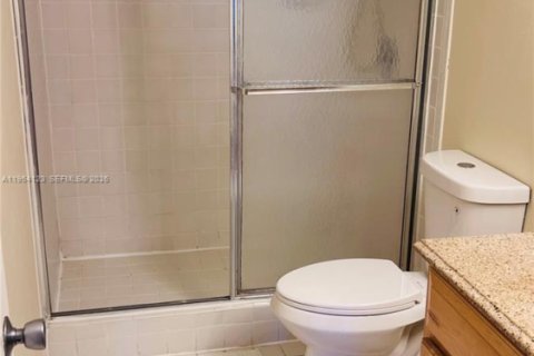 Copropriété à louer à Hollywood, Floride: 2 chambres, 102.19 m2 № 2010033 - photo 28