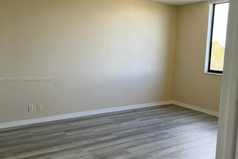 Copropriété à louer à Hollywood, Floride: 2 chambres, 102.19 m2 № 2010033 - photo 20