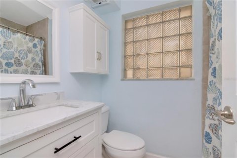 Condo in Dunedin, Florida, 2 bedrooms № 2166888 - photo 28