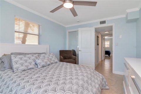 Condo in Dunedin, Florida, 2 bedrooms № 2166888 - photo 26