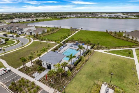 Villa ou maison à louer à Orlando, Floride: 4 chambres, 194.35 m2 № 2167794 - photo 16