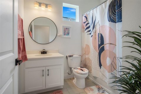 Villa ou maison à louer à Orlando, Floride: 4 chambres, 194.35 m2 № 2167794 - photo 9