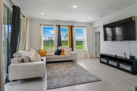 Villa ou maison à louer à Orlando, Floride: 4 chambres, 194.35 m2 № 2167794 - photo 29