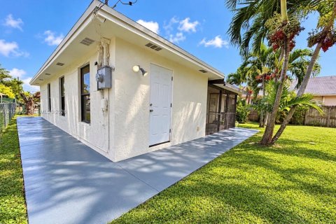 Casa en venta en Homestead, Florida, 3 dormitorios, 139.45 m2 № 2422168 - foto 4