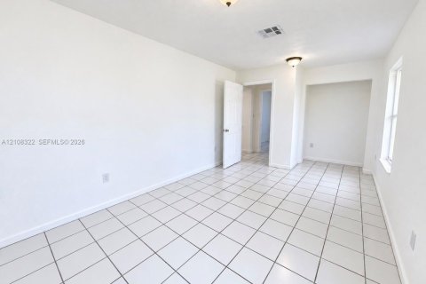 Casa en venta en Homestead, Florida, 3 dormitorios, 139.45 m2 № 2422168 - foto 20