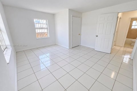 Casa en venta en Homestead, Florida, 3 dormitorios, 139.45 m2 № 2422168 - foto 24
