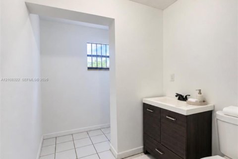 Casa en venta en Homestead, Florida, 3 dormitorios, 139.45 m2 № 2422168 - foto 26