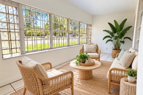 Casa en venta en Homestead, Florida, 3 dormitorios, 139.45 m2 № 2422168 - foto 9