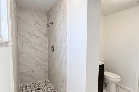 Casa en venta en Homestead, Florida, 3 dormitorios, 139.45 m2 № 2422168 - foto 27