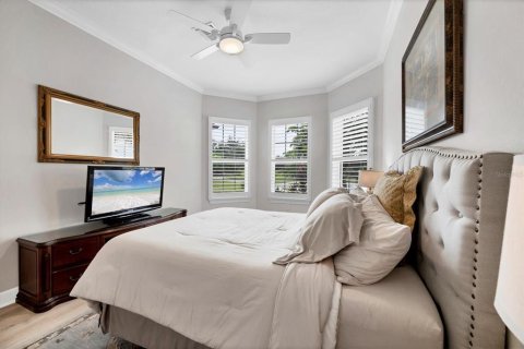 House in Bradenton, Florida 4 bedrooms, 235.6 sq.m. № 1910820 - photo 26