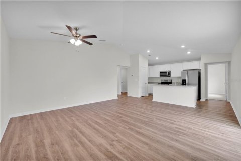 Casa en venta en Ocala, Florida, 3 dormitorios, 115.85 m2 № 2102510 - foto 3