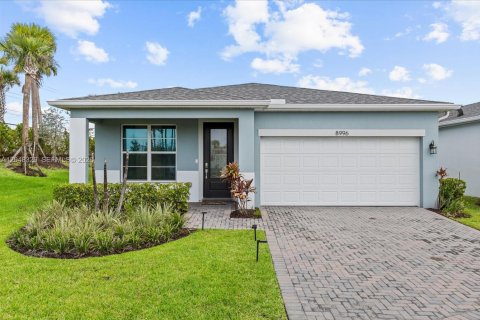 Casa en venta en Port St. Lucie, Florida, 3 dormitorios, 185.62 m2 № 2176458 - foto 4