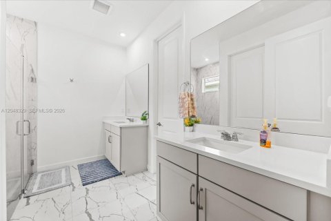 Casa en venta en Port St. Lucie, Florida, 3 dormitorios, 185.62 m2 № 2176458 - foto 22