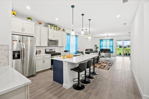 Casa en venta en Port St. Lucie, Florida, 3 dormitorios, 185.62 m2 № 2176458 - foto 16