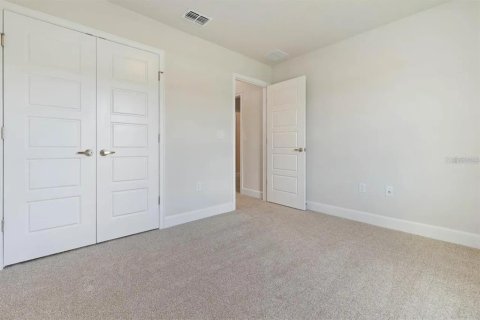 House in Palm Coast, Florida 3 bedrooms, 141.49 sq.m. № 2208173 - photo 15