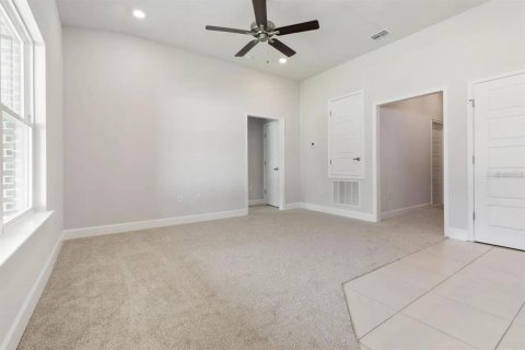 House in Palm Coast, Florida 3 bedrooms, 141.49 sq.m. № 2208173 - photo 17