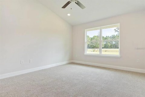 House in Palm Coast, Florida 3 bedrooms, 141.49 sq.m. № 2208173 - photo 10