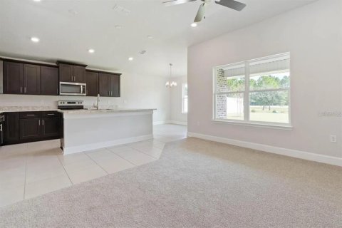 House in Palm Coast, Florida 3 bedrooms, 141.49 sq.m. № 2208173 - photo 6