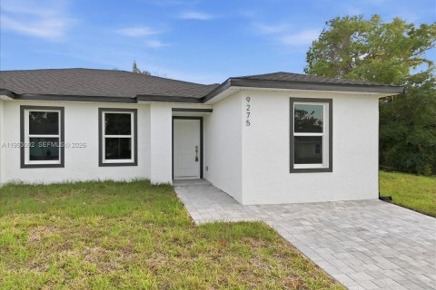Immobilier commercial à vendre à Port Charlotte, Floride: 106.93 m2 № 2067042 - photo 7