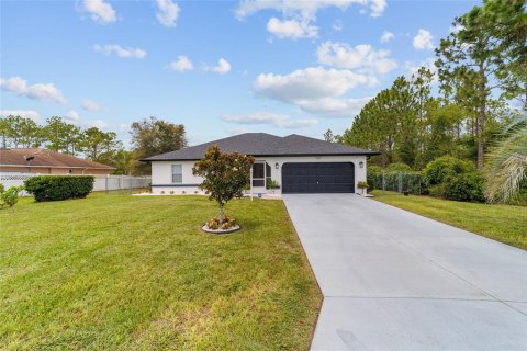 House in Ocala, Florida 3 bedrooms, 163.88 sq.m. № 1818818 - photo 17