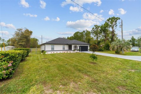 House in Ocala, Florida 3 bedrooms, 163.88 sq.m. № 1818818 - photo 18