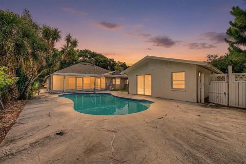 Villa ou maison à vendre à Clearwater, Floride: 4 chambres, 153.66 m2 № 2137726 - photo 4
