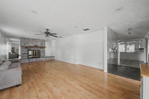 Villa ou maison à vendre à Clearwater, Floride: 4 chambres, 153.66 m2 № 2137726 - photo 6