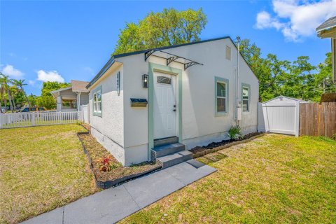 Casa en Saint Petersburg, Florida 3 dormitorios, 107.02 m2 № 2119119