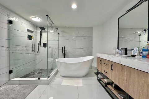 Condominio en alquiler en Aventura, Florida, 2 dormitorios, 121.7 m2 № 2011557 - foto 22