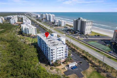 Condominio en venta en New Smyrna Beach, Florida, 3 dormitorios, 148.64 m2 № 1653982 - foto 1