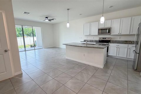 Adosado en alquiler en Land O' Lakes, Florida, 3 dormitorios, 155.43 m2 № 2112467 - foto 21