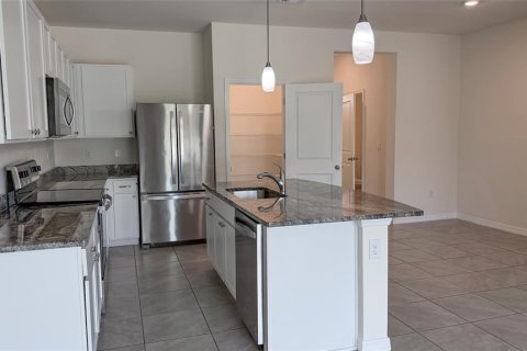 Adosado en alquiler en Land O' Lakes, Florida, 3 dormitorios, 155.43 m2 № 2112467 - foto 5