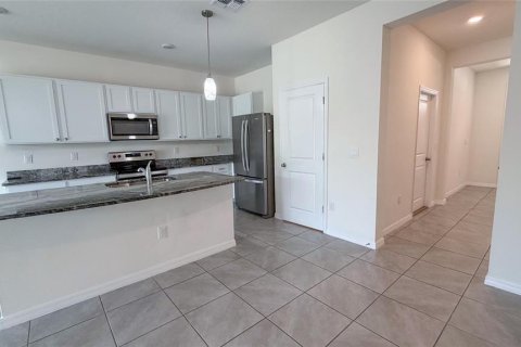 Adosado en alquiler en Land O' Lakes, Florida, 3 dormitorios, 155.43 m2 № 2112467 - foto 7