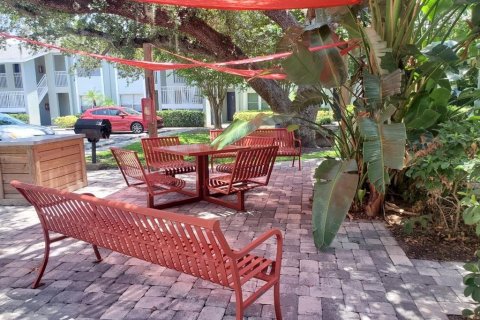 Condominio en alquiler en Tampa, Florida, 2 dormitorios, 82.13 m2 № 2230804 - foto 23
