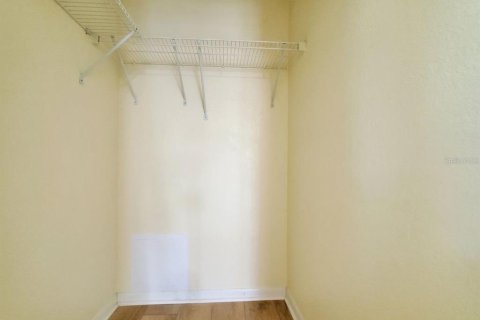 Condominio en alquiler en Tampa, Florida, 2 dormitorios, 82.13 m2 № 2230804 - foto 13